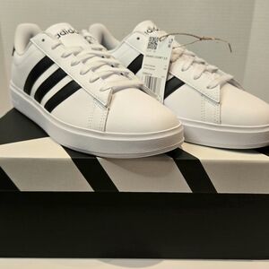 Adidas Women's White and Black Sneakers